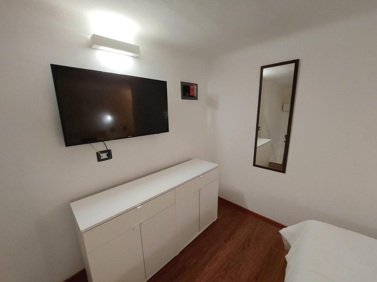 Corso Genova - Milano Navigli Lägenhet Exteriör bild